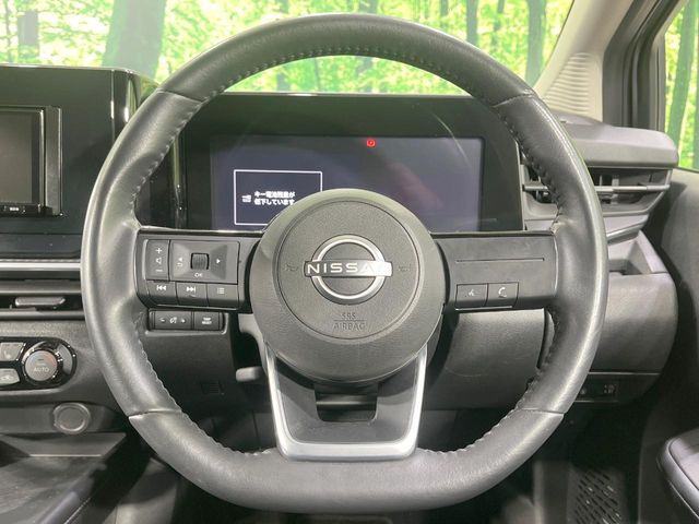 �y�����v�����X�e�A�����O�z�㎿�Ȋv���g�p���邱�ƂŁA��ɂ����������݂ƂĂ��^�]���₷���n���h���ł���