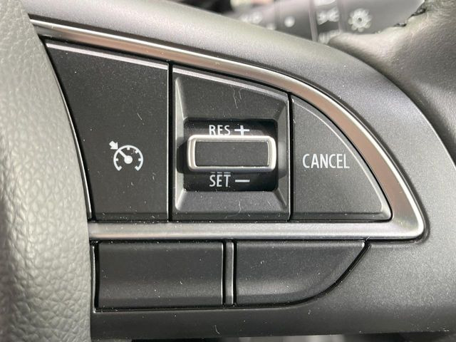 �y�N���[�Y�R���g���[���z�������H�����N���N���s�B�A�N�Z���𗣂��Ă���葬�x�ő��s���ł��A�������^�]���̕��S���y��!�����E�������ȒP�ȃX�C�b�`����Œ����ł��܂��B