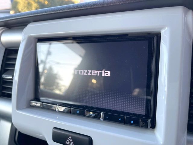 �y�����i�r�z�l�C�̏����i�r�𑕔��B�I�[�f�B�I�@�\���[�����Ă���ABluetooth�ڑ�����΂������̃X�}�z��MP3�v���C���[�̉��y���Đ��\!�����̉^�]������Ɋy�����Ȃ�܂�!!