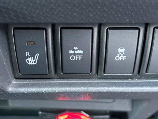 �y�X�Y�L �Z�[�t�e�B�T�|�[�g�z���s���ɑO���̎ԗ�����F�����A�Փ˂������Ȏ��͌x��ƃu���[�L�ŏՓˉ���Ɣ�Q�y�����A�V�X�g�B�����S�Ƀh���C�u�����y���݂��������܂��B