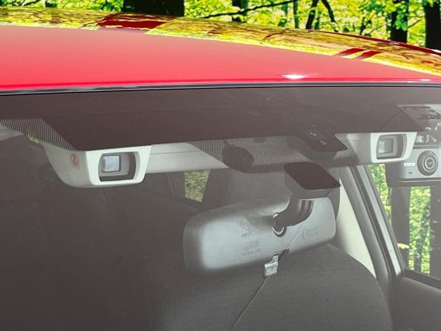 �y�A�C�T�C�g�z�O���̎ԗ��������m���A�Փ˂������Ȏ��͌x��Œ��ӂ𑣂��A�u���[�L�𓥂ޗ͂��T�|�[�g�B�u���[�L�𓥂߂Ȃ������ꍇ�͏Փ˔�Q�y���u���[�L���쓮�A�Փˉ�����T�|�[�g���܂��B