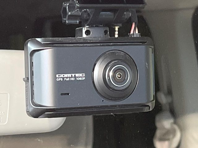 �y�h���C�u���R�[�_�[�z���S�E���S�ȃJ�[���C�t�ɕK�{�̃h���C�u���R�[�_�[�𑕔�!���s���͂������A������^�]�⎖�̂ɑ��������ۂ̏󋵂��f���ŋL�^���A����̃��X�N�ɔ����܂��B