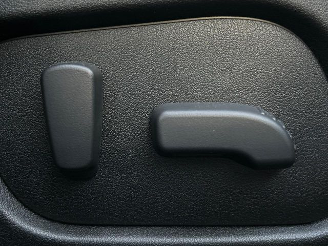 �y�p���[�V�[�g�z�X�C�b�`��ŊȒP�ɃV�[�g�̔��������\!�d��������͂�����܂���!���K�ȃV�[�g�|�W�V�����ɃZ�b�g���āA���K�ȃh���C�u�����y���݂��������B