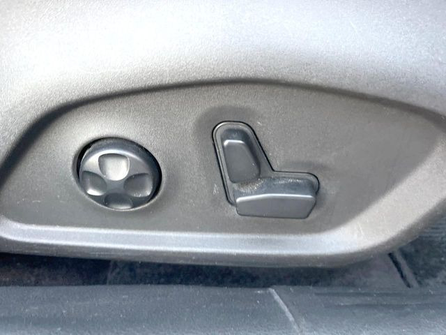 ���p���[�V�[�g:�V�[�g�ʒu��&ldquo;�O��Ɣw�������&ldquo;�p�x�̔��������\�ƂȂ�܂��B�蓮�ݒ�̃V�[�g�����A���ׂ₩�Ȑݒ肪�ł���̂��|�C���g�ł��B