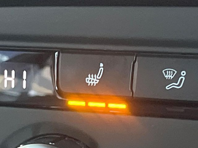 ���t�����g�V�[�g�q�[�e�B���O:�^�]�ȁE����ȋ��ɎO�i�K�Œ��߂��\�ȃV�[�g�q�[�^�[�𑕔����Ă���܂��B�G�߂��킸���K�ɂ��g�p���������܂��B