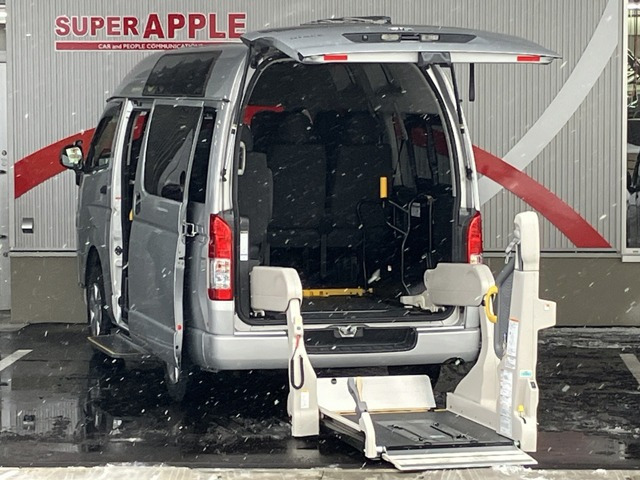 ハイエースバン2.8 ウェルキャブ Cタイプ ロング ディーゼル 4WD