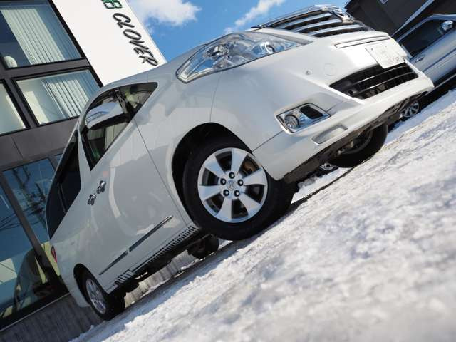 ���Ԃ̏�ԂŋC�ɂȂ镔�����������܂�����A���[���ɂČf�ڒ��ȊO�̉摜�⓮��������肷�邱�Ƃ��\�ł�!�J�[�Z���T�[�o�R�ɂĂ��₢���킹�������A���ڃ��[��:world_clovercars@yahoo.co.jp�܂ł��A����������