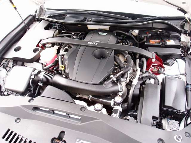 �e��I�[�g���[���戵�����B�ʏ�I�[�g���[���Œ�120�񂩂�A���R�ԍό^120��܂ŁA���q�l�̃j�[�Y�ɍ��������x�����@�����ē������Ă������܂��B�R���Ɏ��M�̖������q�l�����C�y�ɂ����k�������܂�