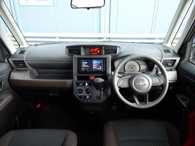 �C���p�l�摜�ɂȂ�܂��B�ԓ��͐��Ǝ҂ɂĎ����N���[�j���O�{�H�ς݂Ȃ̂ŁA��ϐ����ł��B