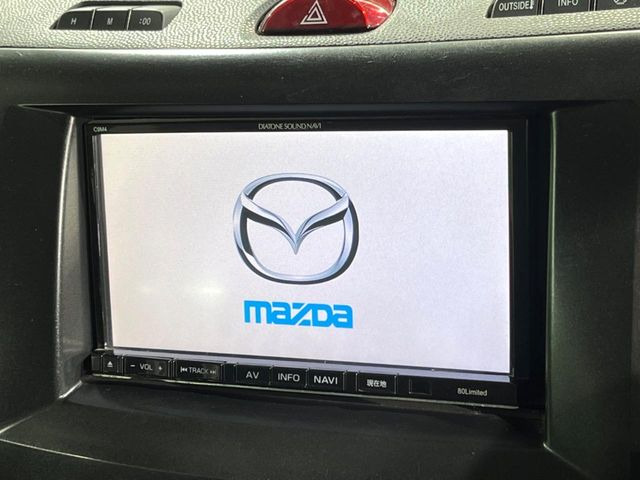 �y�����i�r�z�l�C�̏����i�r�𑕔����Ă���܂��B�i�r�̎g���₷���͂������A�I�[�f�B�I�@�\���[��!�L�����v�◷�s�͂������A�ʋ΂┃�����ȂǕ��i�̃h���C�u���y�����Ȃ�͂���