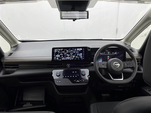 セレナ1.4 e-POWER ハイウェイスターV