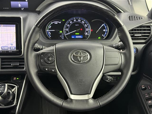 エスクァイアハイブリッド1.8 Gi