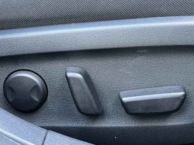 �y�p���[�V�[�g�z�X�C�b�`��ŊȒP�ɃV�[�g�̔��������\!�d��������͂�����܂���!���K�ȃV�[�g�|�W�V�����ɃZ�b�g���āA���K�ȃh���C�u�����y���݂��������B