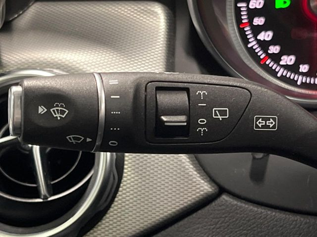 ���f�B�X�^���X�p�C���b�g�f�B�X�g���j�b�N:�s�s�A�x�O�A�������H�Ȃǂ̑��s���ɁA�X�e���I�}���`�p�[�p�X�J�����ƃ��[�_�[�Z���T�[�ɂ��A�O���Ԃ�F�����đ��x�ɉ������Ԋԋ������ێ����鎟����̃N���R��!