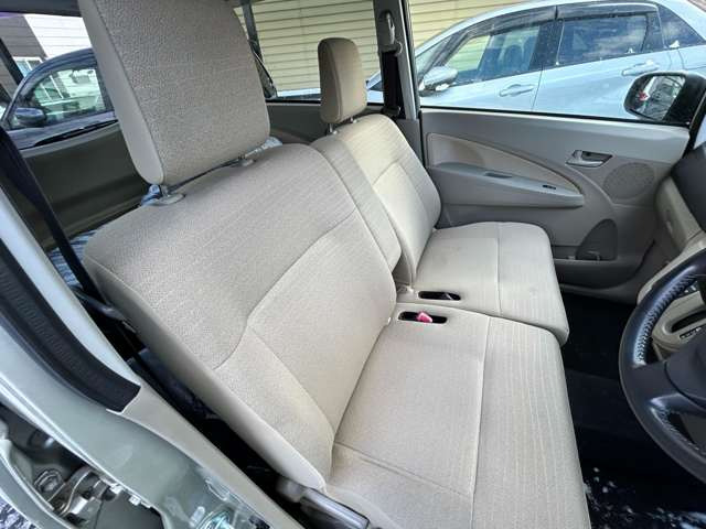 ���̋Ǝ҂ɂ������ې􂢁A�V�[�g�̃^�o�R�Ȃǂɂ��R�Q���̃��y�A��(�L��)�������Ă���܂��B