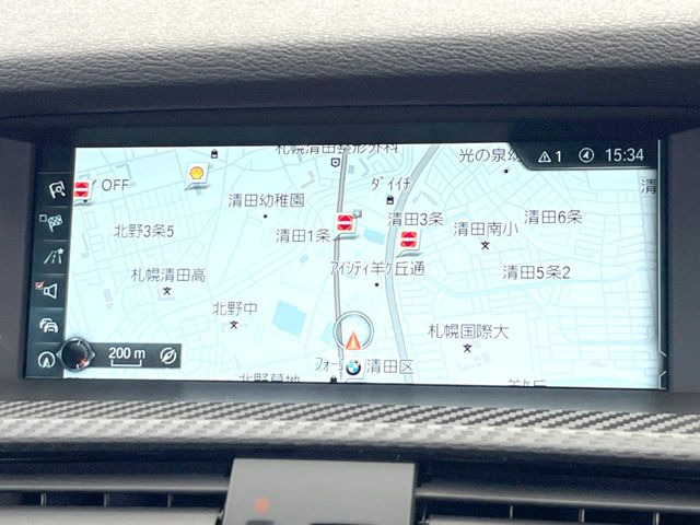 �������i�r:��̊��̂���i�r�́A����������ԓ������o���Ă���܂��BBluetooth�Đ��ȂǃI�[�f�B�I�@�\���[�����Ă���܂��̂ŁA�^�]�����y���߂܂���