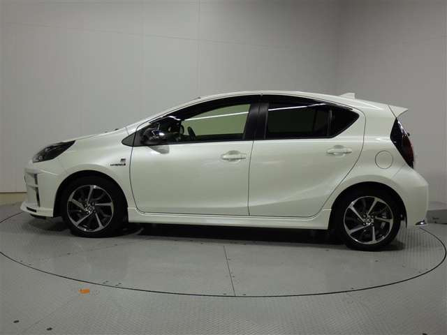 アクア1.5 G GRスポーツ