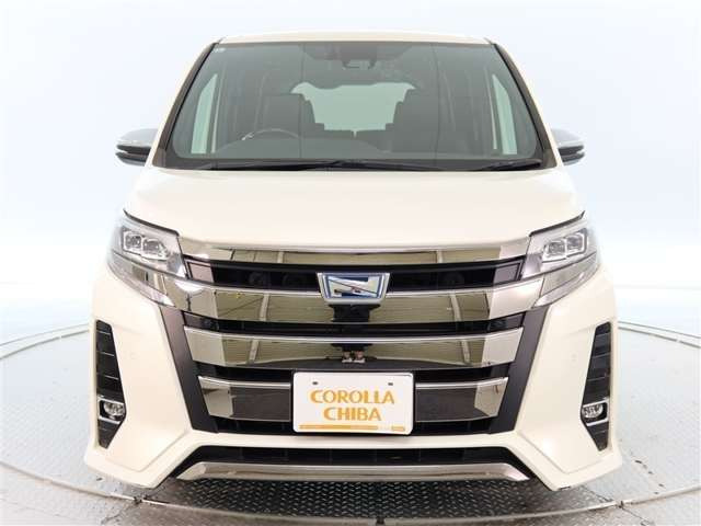 ノア1.8 ハイブリッド Si W×B II