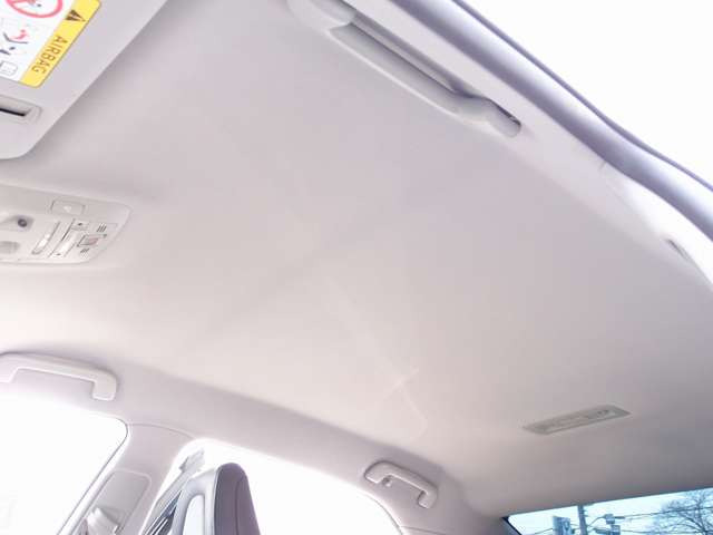 �l�C��210�N���E���J�X�^���ԗ��̓���!���ʎd�l�Ԃ�STJ-�t�����e�B�A�ƂȂ�A�ԍ����AWORK�O�m�[�V�XGR205 20AW�ATRD�t�����g�G�A���Ȃǂ̍��z�p�[�c�ɉߋ����𐮔��L�^��������Ă���܂�