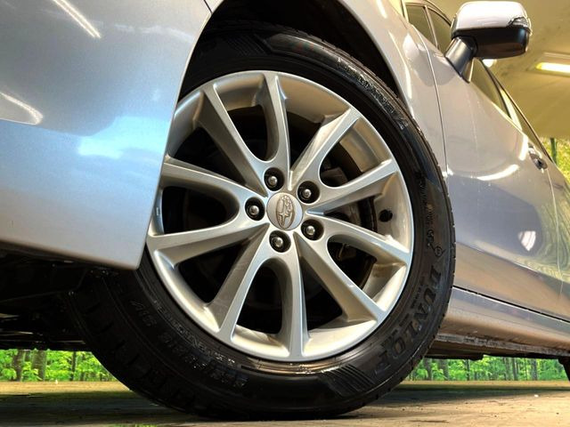 �y�����A���~�z�C�[���z�O�ςɃ}�b�`���������A���~�z�C�[���𑕒����Ă���܂��B�e��ЊO�A���~�z�C�[����A�X�^�b�h���X�^�C�����戵�����Ă���܂��B���񂲑��k����������