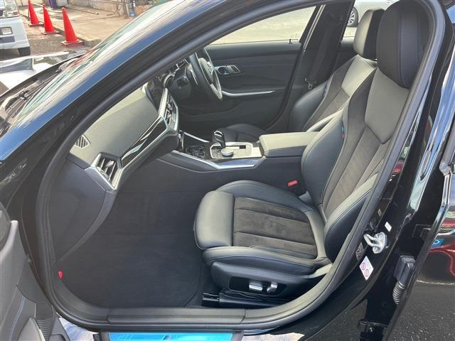 3シリーズツーリング320d xドライブ Mスポーツ  4WD