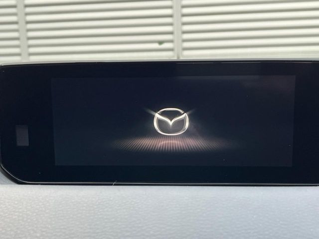 �y���[�J�[�����i�r�z�C���e���A�ɗn�����ރX�^�C���b�V���ȁu��p�݌v�v���[�J�[�i�r�𑕔��􎋔F���⑀�쐫�ȂǊ�{���\�ɂ��D��A���㎿�ȃJ�[���C�t�����y���݂��������܂��B