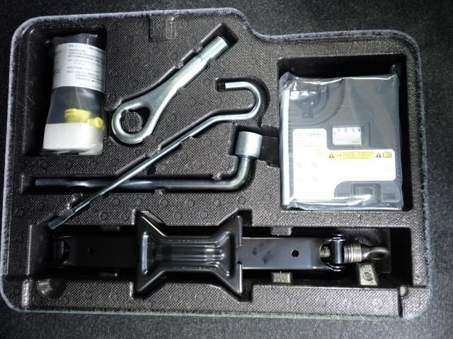 �p���N�C���L�b�g���t���Ă܂�.