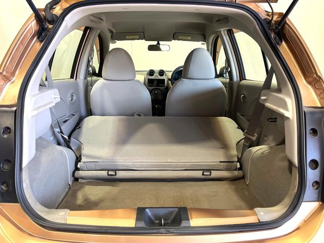 �Z�J���h�V�[�g��|���ƁA�傫�ȉו��̐ύڂ��\�ł���