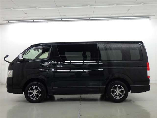 ハイエースバン