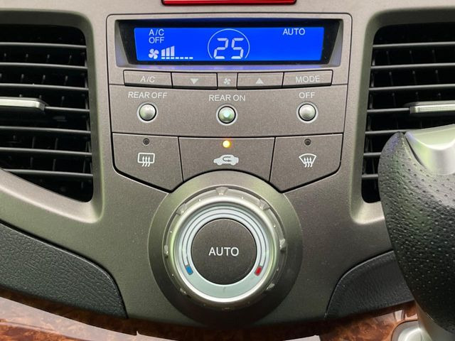 �y�I�[�g�G�A�R���z��x���D�݂̉��x�ɐݒ肷��΁A�ԓ��̉��x�����m�����ʂ≷�x�������Œ����B����&hellip;����&hellip;�Ɖ��x���X�C�b�`���������K�v�͂���܂���B���K�Ȏԓ���Ԃɂ͕K�{�̋@�\�ł��ˁ�