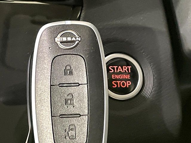 �y�C���e���W�F���g�L�[�z�J�o����|�P�b�g�ɓ��ꂽ�܂܂ł��h�A�̎{���E�������\�ȃX�}�[�g�L�[�𑕔��B�G���W���̃I���E�I�t�����J�M�����o���K�v����������Ƃ��Ă��֗��ł���