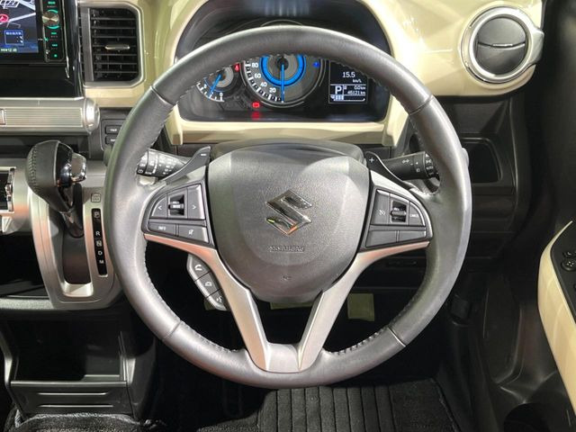 �y�X�e�A�����O�X�C�b�`�z�^�]���A�O������ڐ������炷���ƂȂ��A�I�[�f�B�I���̑��삪�\�ȕ֗��@�\!���S&���K�ȃh���C�u�����o���Ă���܂���