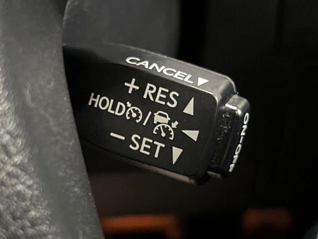 �y���[�_�[�N���[�Y�R���g���[���z�������H�ł̒��������s���y��!!�����ő��x��ۂN���[�Y�R���g���[�����A�Փˌy���V�X�e���ƘA�g���A�O���̎ԗ������m���ĎԊԂ�ۂ悤�ɑ��x���߂��Ă���܂�!!