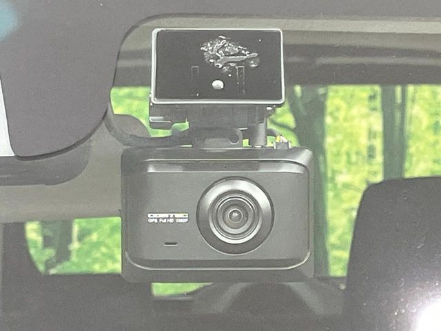 �y�h���C�u���R�[�_�[�z���S�E���S�ȃJ�[���C�t�ɕK�{�̃h���C�u���R�[�_�[�𑕔�!���s���͂������A������^�]�⎖�̂ɑ��������ۂ̏󋵂��f���ŋL�^���A����̃��X�N�ɔ����܂��B