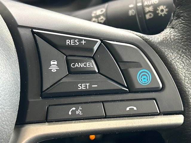 �y�v���p�C���b�g�z�������H�ł̒��������s���y��!!�a�؎��Ə��񑖍s�̃V�[���ŁA�A�N�Z���E�u���[�L�E�X�e�A�����O�������Ő��䂵�A�������^�]�̕��S���y�����Ă���܂���