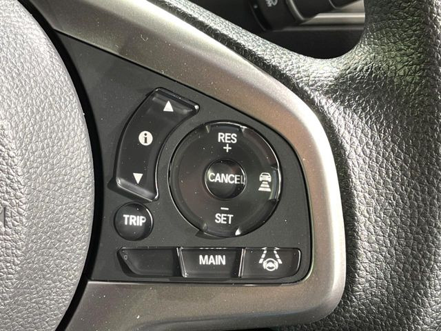 �y�A�_�v�e�B�u�N���[�Y�R���g���[���z�������H�ł̒��������s���y��!!�����ő��x��ۂN���[�Y�R���g���[�����A�Փˌy���V�X�e���ƘA�g���A�O���̎ԗ������m���ĎԊԂ�ۂ悤�ɑ��x���߂��Ă���܂�!!