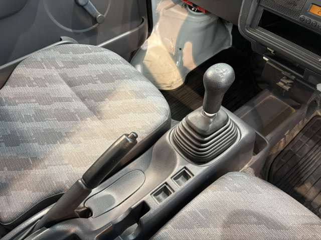 �M�d�Ȃ����Ԃ������Ă����������ɂ��肪�Ƃ��������܂����B����O�����Ȃ������̂قǁA�X�������肢�v���܂��B