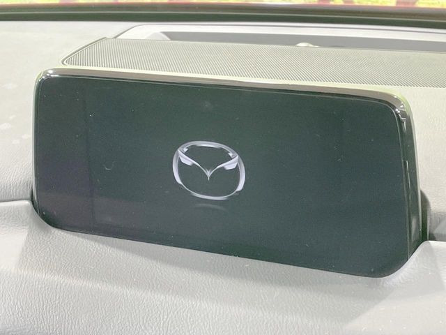 �y���[�J�[�����i�r�z�C���e���A�ɗn�����ރX�^�C���b�V���ȁu��p�݌v�v���[�J�[�i�r�𑕔��􎋔F���⑀�쐫�ȂǊ�{���\�ɂ��D��A���㎿�ȃJ�[���C�t�����y���݂��������܂��B