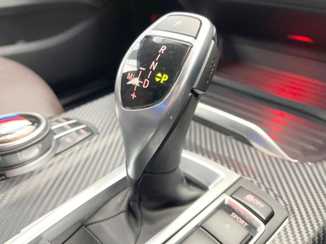 ��MT���[�h�t��AT:�ʏ�͎����ł����Ȃ���ϑ�(�M�A�`�F���W)���h���C�o�[�̑���ɂ���ĈӐ}�I�ɕς�����V�X�e���ł��B����w���i�̃h���C�u�����y���݂��������܂�!