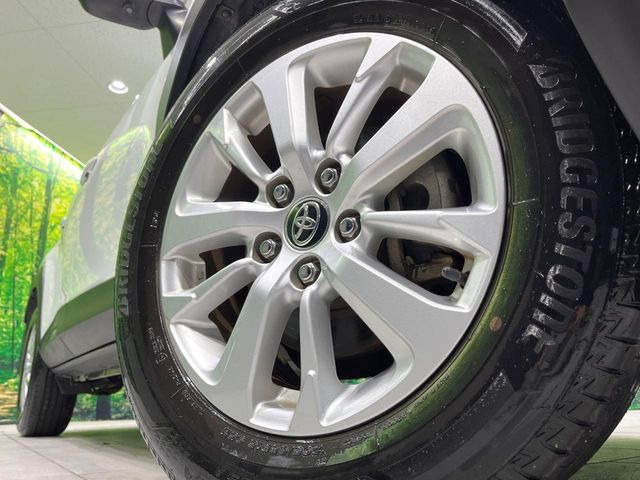 �y����16�C���`�A���~�z�C�[���z�O�ςɃ}�b�`���������A���~�z�C�[���𑕒����Ă���܂��B�e��ЊO�A���~�z�C�[����A�X�^�b�h���X�^�C�����戵�����Ă���܂��B���񂲑��k����������