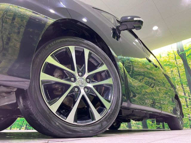 �y����18�C���`�A���~�z�C�[���z�O�ςɃ}�b�`���������A���~�z�C�[���𑕒����Ă���܂��B�e��ЊO�A���~�z�C�[����A�X�^�b�h���X�^�C�����戵�����Ă���܂��B���񂲑��k����������