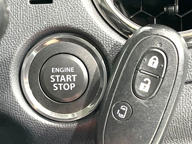 �y�L�[���X�X�^�[�g�V�X�e���z�J�o����|�P�b�g�ɓ��ꂽ�܂܂ł��h�A�̎{���E�������\�ȃX�}�[�g�L�[�𑕔��B�G���W���̃I���E�I�t�����J�M�����o���K�v����������Ƃ��Ă��֗��ł���