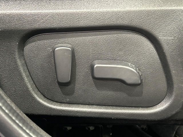 �y�p���[�V�[�g�z�X�C�b�`��ŊȒP�ɃV�[�g�̔��������\!�d��������͂�����܂���!���K�ȃV�[�g�|�W�V�����ɃZ�b�g���āA���K�ȃh���C�u�����y���݂��������B