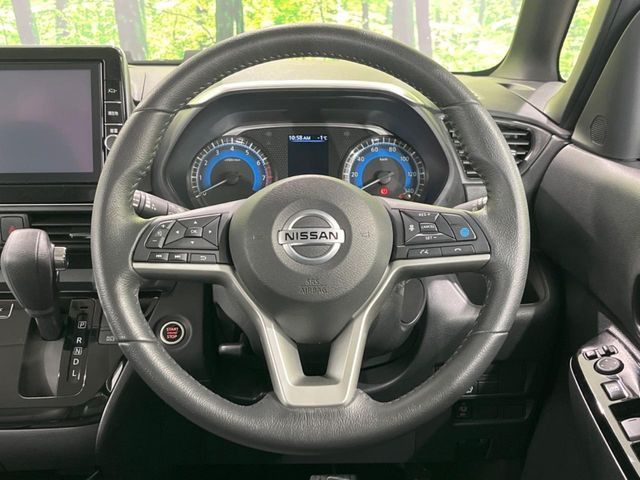 �y�����v�����X�e�A�����O�z�㎿�Ȋv���g�p���邱�ƂŁA��ɂ����������݂ƂĂ��^�]���₷���n���h���ł���