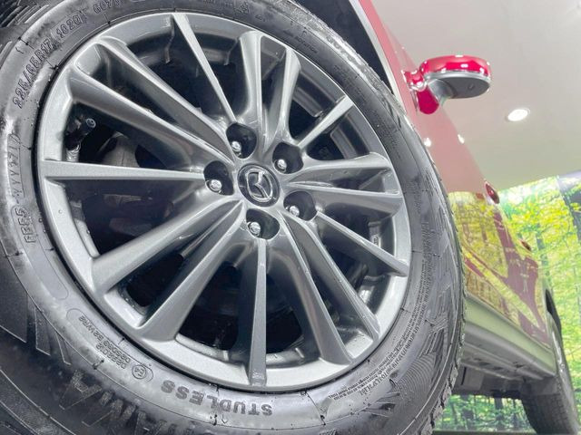 �y����17�C���`�A���~�z�C�[���z�O�ςɃ}�b�`���������A���~�z�C�[���𑕒����Ă���܂��B�e��ЊO�A���~�z�C�[����A�X�^�b�h���X�^�C�����戵�����Ă���܂��B���񂲑��k����������