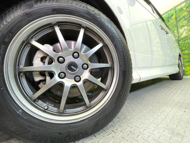 �y17�C���`�A���~�z�C�[���z�O�ςɃ}�b�`�����A���~�z�C�[���𑕒����Ă���܂��B�e��A���~�z�C�[����A�X�^�b�h���X�^�C�����戵�����Ă���܂��B���񂲑��k����������