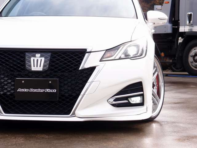 �l�C��210�N���E���J�X�^���ԗ��̓���!���ʎd�l�Ԃ�STJ-�t�����e�B�A�ƂȂ�A�ԍ����AWORK�O�m�[�V�XGR205 20AW�ATRD�t�����g�G�A���Ȃǂ̍��z�p�[�c�ɉߋ����𐮔��L�^��������Ă���܂�