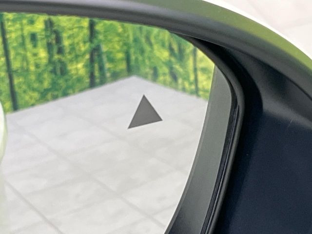 �y������p���m�z���s���A�h�A�~���[�̎��p�ɂȂ�₷���ӏ��Ɍ㑱�Ԃ��ڋ߂���ƃT�C�h�~���[�t�߂Ɍx����\���A�h���C�o�[�ɒ��ӊ��N�����Ă���܂��B