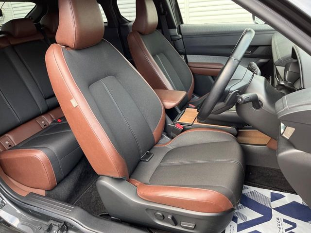 �y�n�[�t���U�[�V�[�g�z�������ƍ���S�n�𗼗������l�C�̃V�[�g���w�ʁE���ʂ̃t�@�u���b�N�f�ނ́A�ʋC���̗ǂ��⊊��ɂ����ɗD��Ă��܂��B�C���╞���ɍ��E���ꂸ���K�ɂ���肢�������܂��B