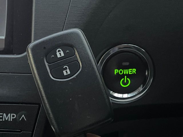 �y�L�[���X�z�������ꂽ�ꏊ����ł��{�^����Ńh�A�̊J���E�{�����ł���̂łƂ��Ă��֗�!�h�A�̌�������ɏ������邱�Ƃ�����܂����